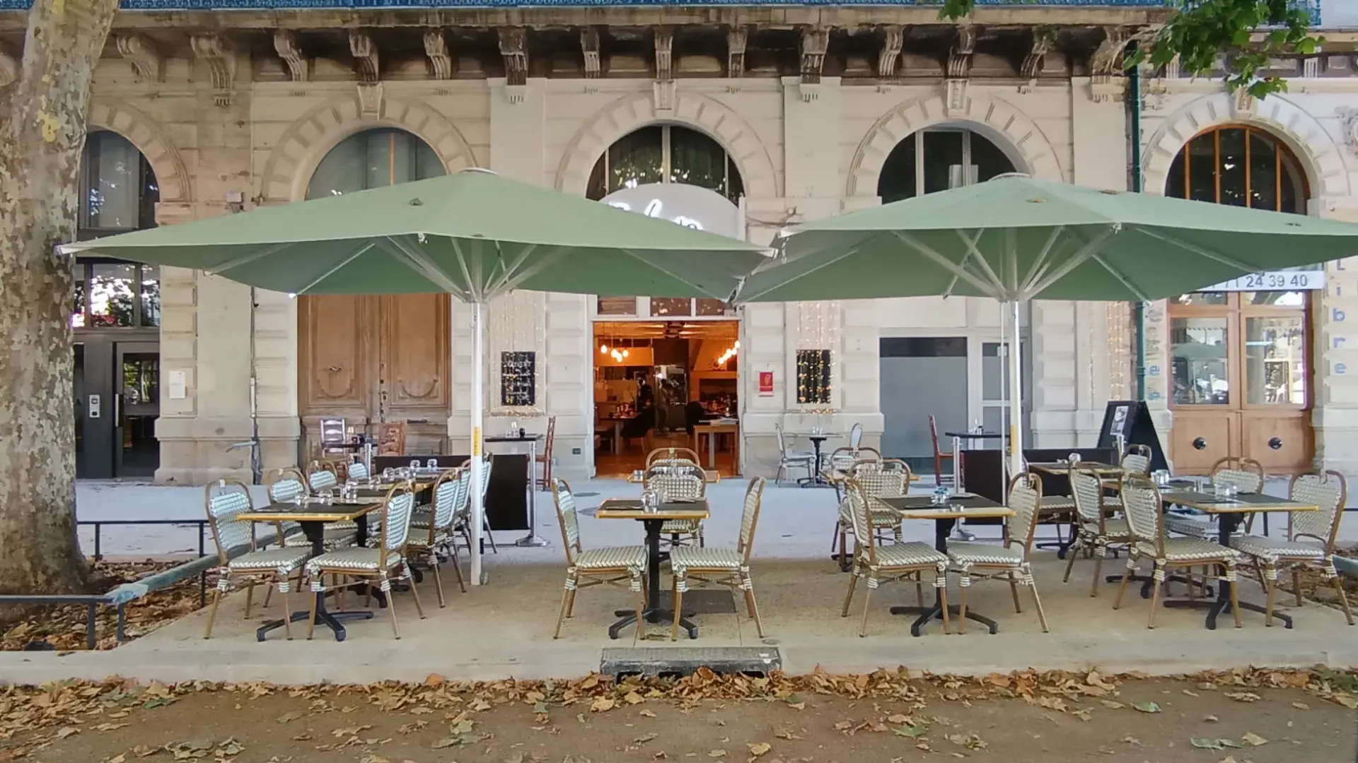 Guide local entre Sète et Paris