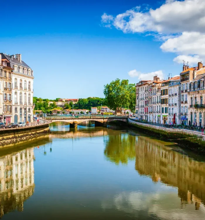 Solutions sur-mesure de notre Agence digitale Grand Ouest et Atlantique